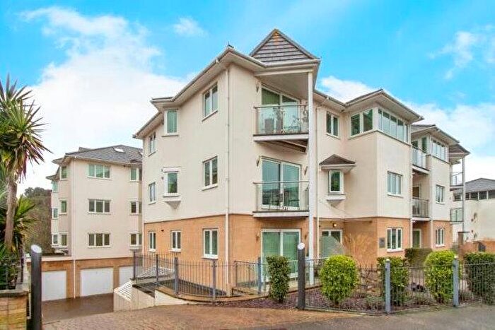 2 Bedroom Flat To Rent In Studland Road, Bournemouth, BH4