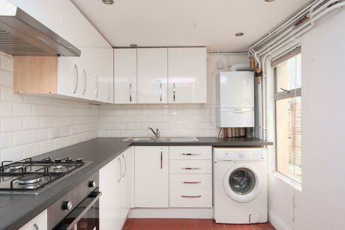 5 Bedroom Terraced House To Rent In Upper Lewes Road, Brighton, BN2