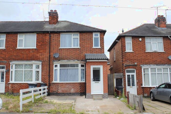 3 Bedroom Semi-Detached House To Rent In Checketts Close, Belgrave, LE4