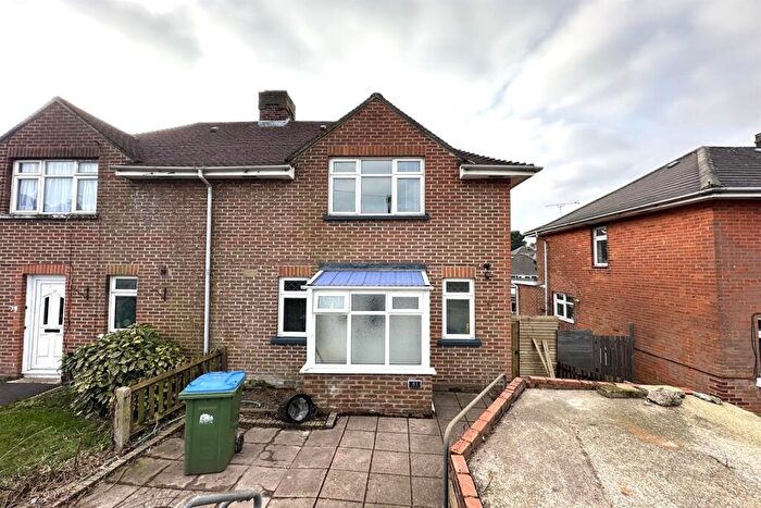 3 Bedroom Semi-Detached House To Rent In Olive Road, Southampton, SO16