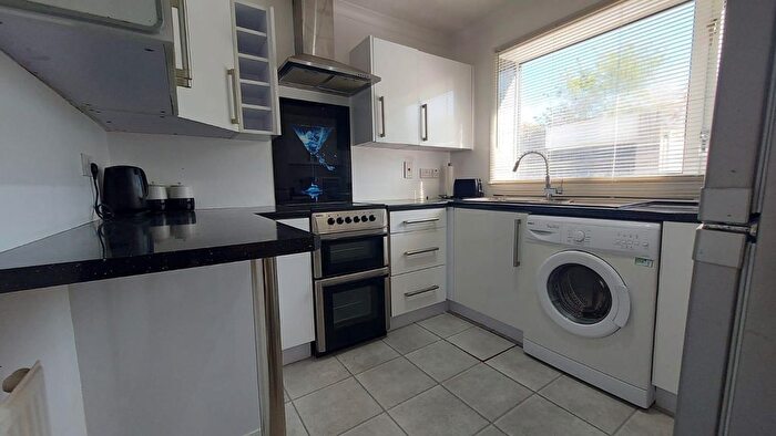 2 Bedroom Flat To Rent In Western Avenue, Ellon, AB41