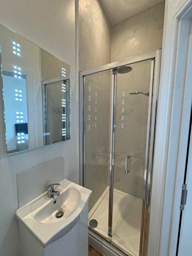 1 Bedroom Studio To Rent In Pownall Gardens, Hounslow, TW3