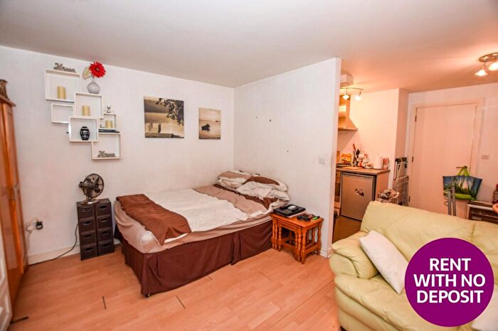 1 Bedroom Flat To Rent In Lincoln Gate, Red Bank, Green Quarter, Manchester, M4