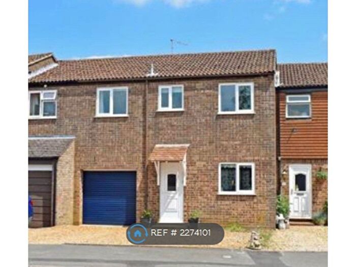 3 Bedroom Terraced House To Rent In Orchard Court, Pattishall, Towcester, NN12