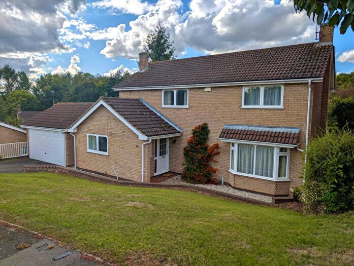 4 Bedroom Detached House For Sale In Grassholme Drive, Loughborough, Leicestershire, LE11