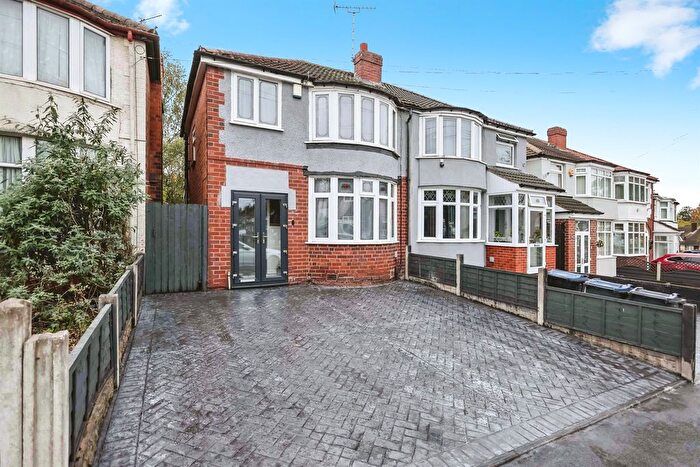 3 Bedroom Semi Detached House For Sale In Old Bromford Lane, Birmingham, B8