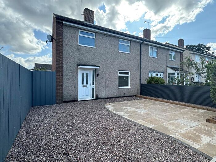 3 Bedroom End Of Terrace House To Rent In Mavor Drive, Bedworth, Warwickshire, CV12