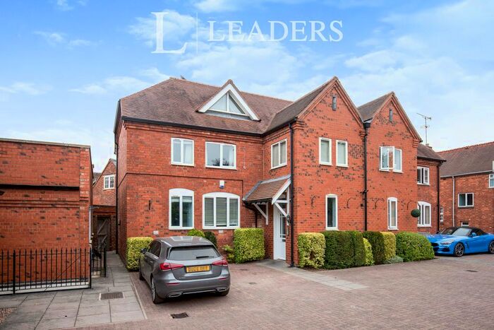 2 Bedroom Flat To Rent In Station Road, Balsall Common, Coventry, CV7