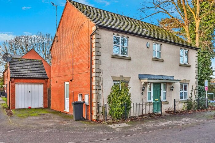 4 Bedroom Detached House For Sale In Woodland Close, Watnall, Nottingham, NG16