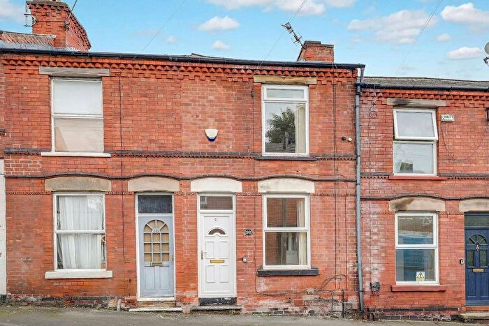 2 Bedroom Terraced House For Sale In Norwood Road, Nottingham, NG7