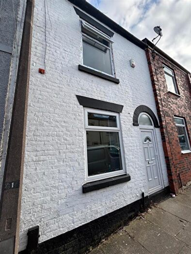 3 Bedroom Terraced House To Rent In Rupert Street, Radcliffe, Manchester, M26