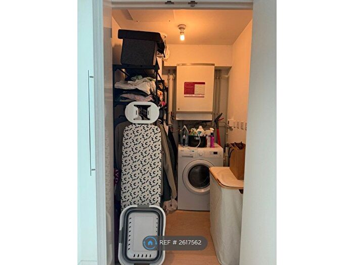 1 Bedroom Flat To Rent In Blackfriars Road, London, SE1