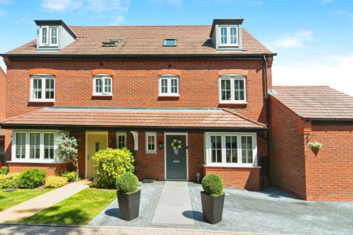 4 Bedroom Semi-Detached House For Sale In College Way, Eastham, Wirral, CH62