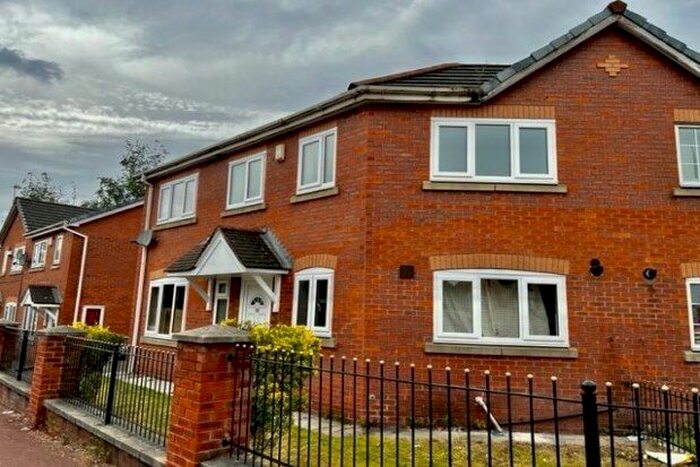 3 Bedroom Property To Rent In Monsall Street, Manchester, M40