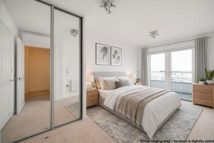2 Bedroom Flat To Rent In Bodiam Court, Thornbury Way, Walthamstow, Walthamstow, London, E17