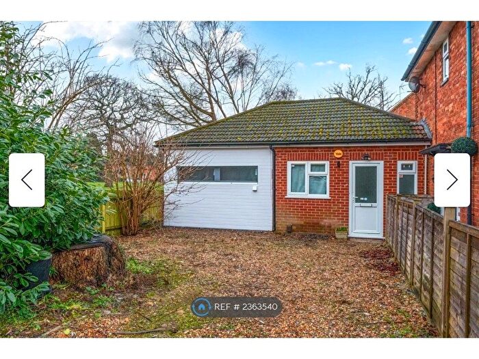 2 Bedroom End Terrace House To Rent In Whitebeam Avenue, Pettswood, BR2