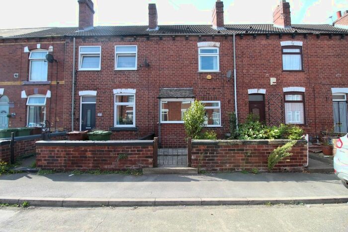 2 Bedroom Terraced House To Rent In Queen Street, Castleford, WF10