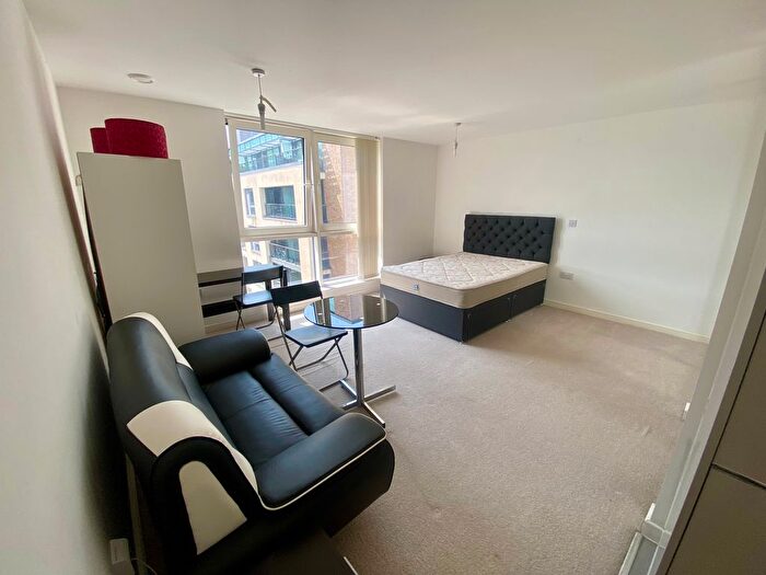 Studio To Rent In Davaar House, Cardiff, CF11