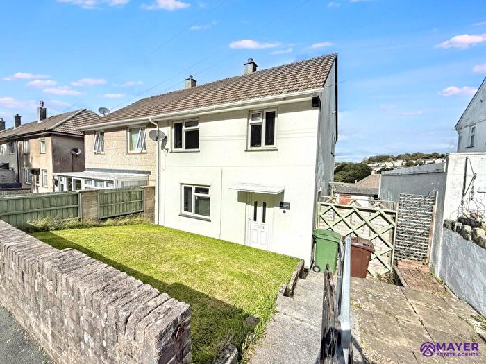3 Bedroom Semi-Detached House For Sale In Wolverwood Lane, Plymouth, PL7