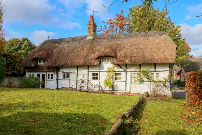 4 Bedroom Cottage For Sale In Church Lane, Tichborne, Alresford, SO24