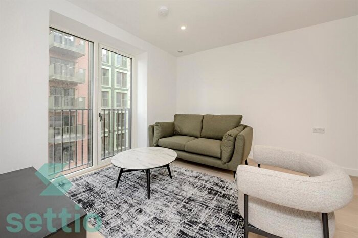 1 Bedroom Apartment To Rent In Ashbee, Brent Cross Town, NW2