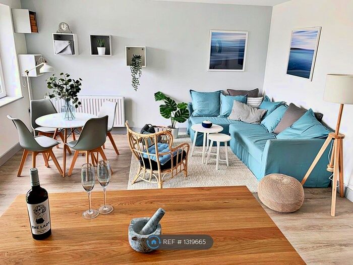 1 Bedroom Flat To Rent In Abbey Height, Waltham Abby EN9