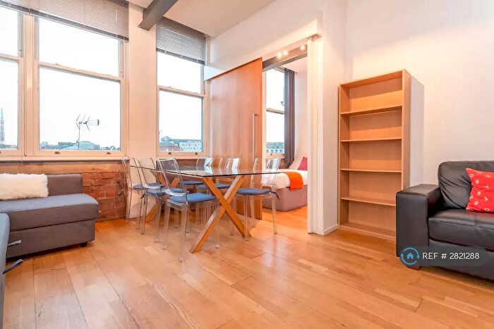 2 Bedroom Flat To Rent In Church Street, Manchester, M4