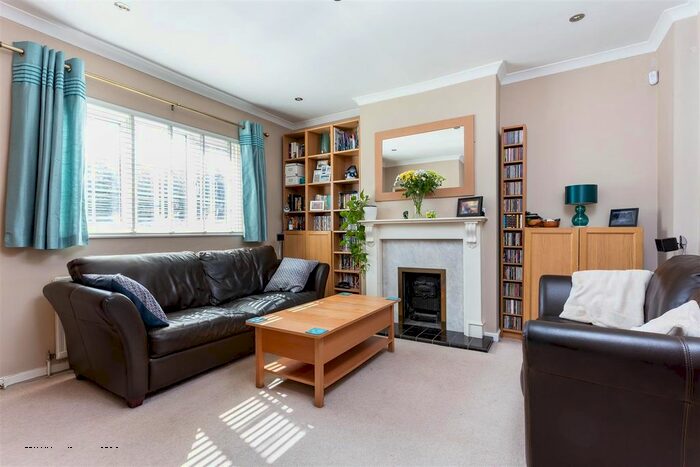 3 Bedroom Property To Rent In Bloomhall Road, London, SE19