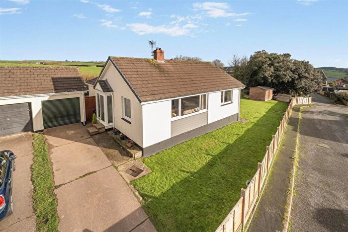 2 Bedroom Detached House For Sale In Park Meadow Close, Lapford, Crediton, EX17