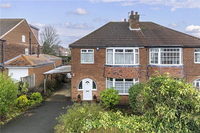 3 Bedroom Semi Detached House For Sale In Mount Drive, Leeds, West Yorkshire, LS17