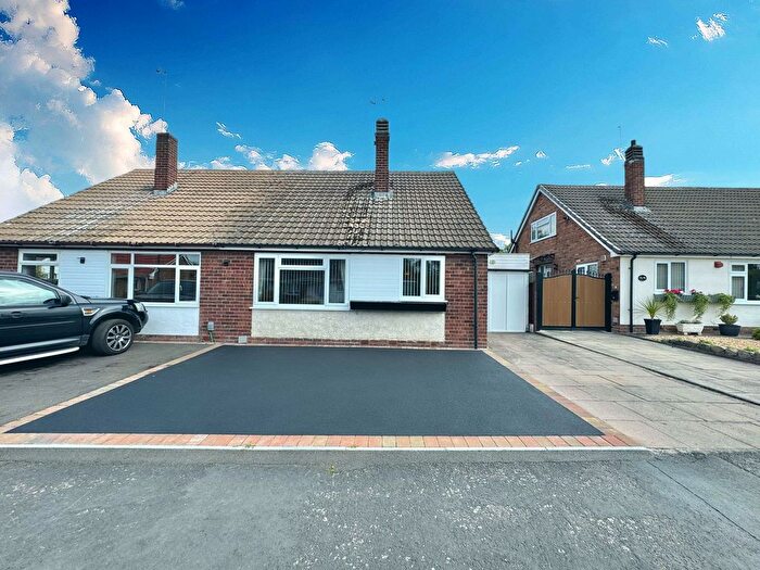 3 Bedroom Semi-Detached Bungalow For Sale In Church Lane, Nuneaton, CV10