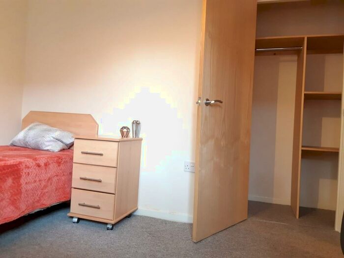 2 Bedroom Flat Share To Rent In Flat, Tiverton Way, Cambridge, Cambridgeshire, CB1