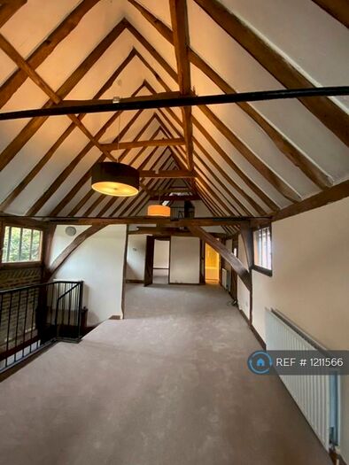 2 Bedroom Maisonette To Rent In High Street, Milton Regis, Sittingbourne, ME10