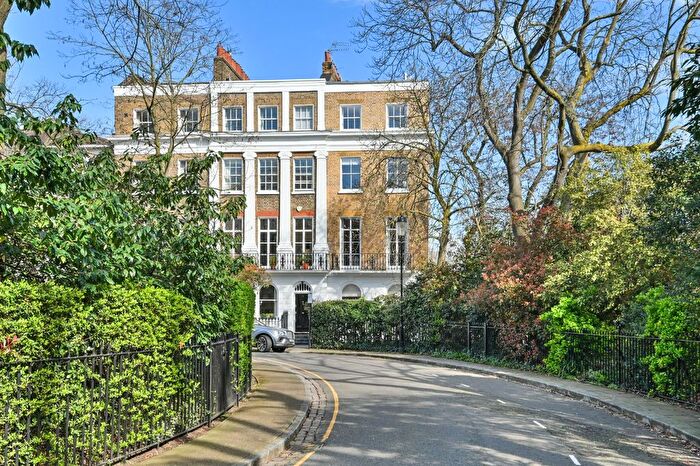 4 Bedroom End Terrace House For Sale In Carlyle Square, London, SW3
