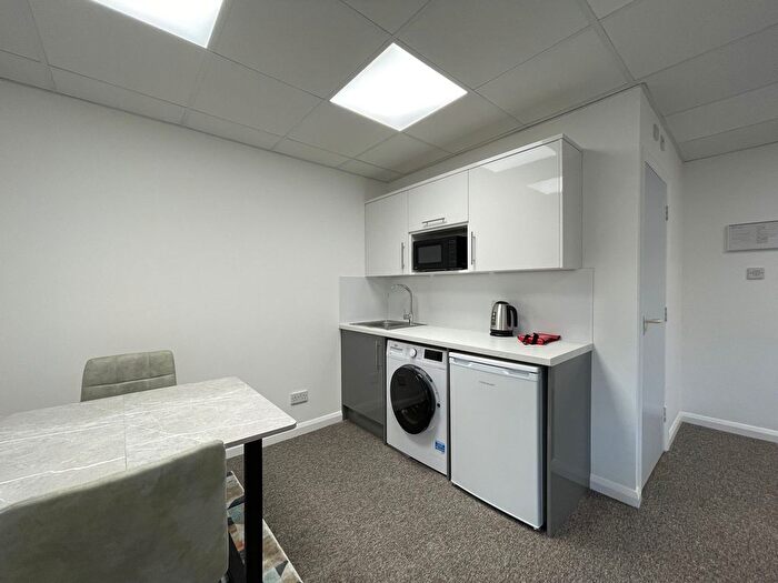 Studio To Rent In Room, Paris House, Hove, BN3