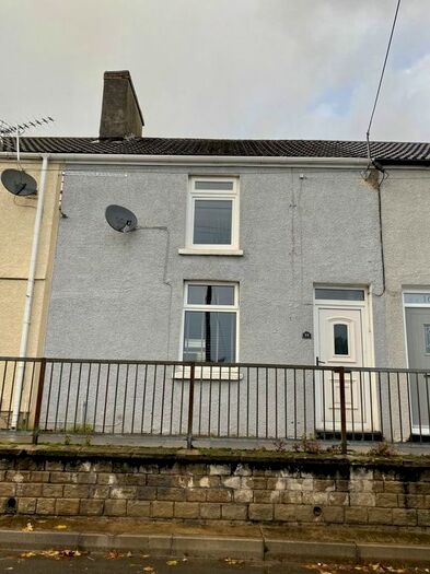 2 Bedroom Property To Rent In Hendre Road, Pencoed, Bridgend, CF35