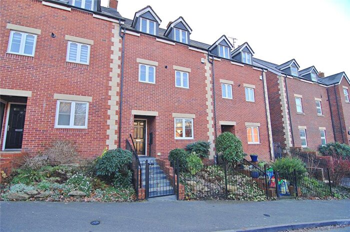 4 Bedroom Terraced House For Sale In Ben Grazebrooks Well, Stroud, Gloucestershire, GL5