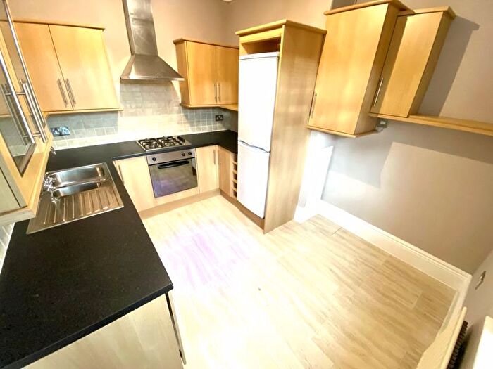 2 Bedroom Flat To Rent In Pit Row, Silksworth, Sunderland, SR3