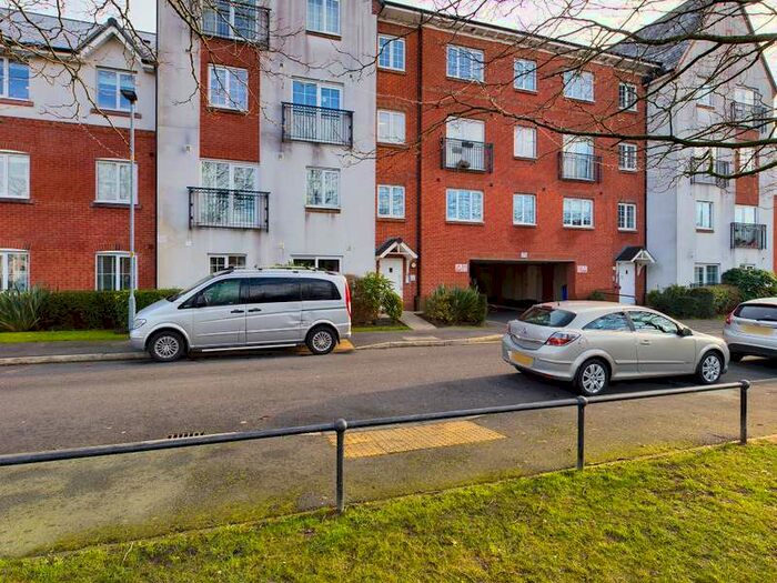 1 Bedroom Apartment To Rent In Monks Place Carrington Park, Warrington, WA2