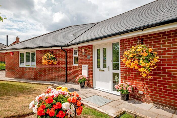 3 Bedroom Bungalow For Sale In The Ridge, Woodfalls, Salisbury, Wiltshire, SP5