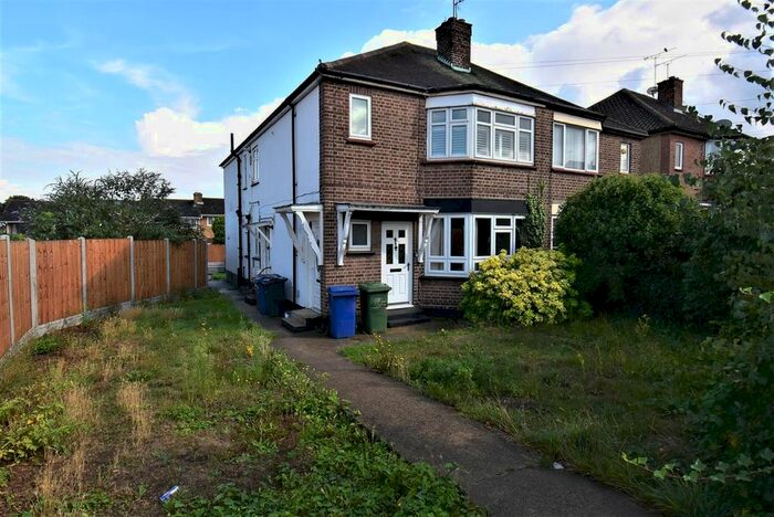 2 Bedroom Maisonette To Rent In Rectory Road, Grays, RM17