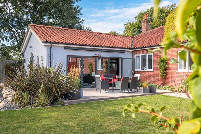 4 Bedroom Detached Bungalow For Sale In Contemporary Living At Its Finest In Little Melton, NR9