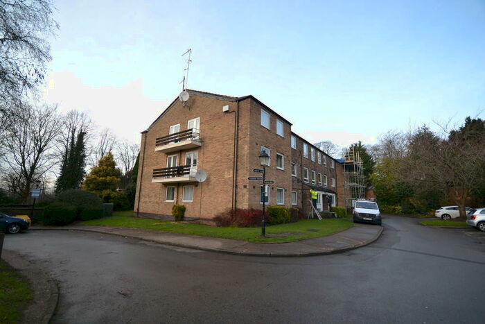 3 Bedroom Flat To Rent In Durham House, Nottingham, NG3