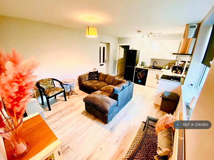 2 Bedroom Flat To Rent In Bowmer Road, Derby, DE24