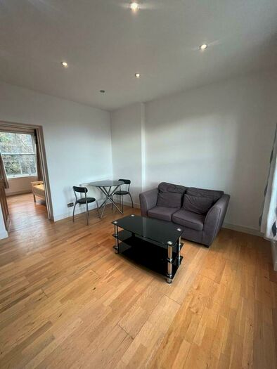 2 Bedroom Flat To Rent In The Highway, Wapping, Shadwell, Tower Hill, London, E1W