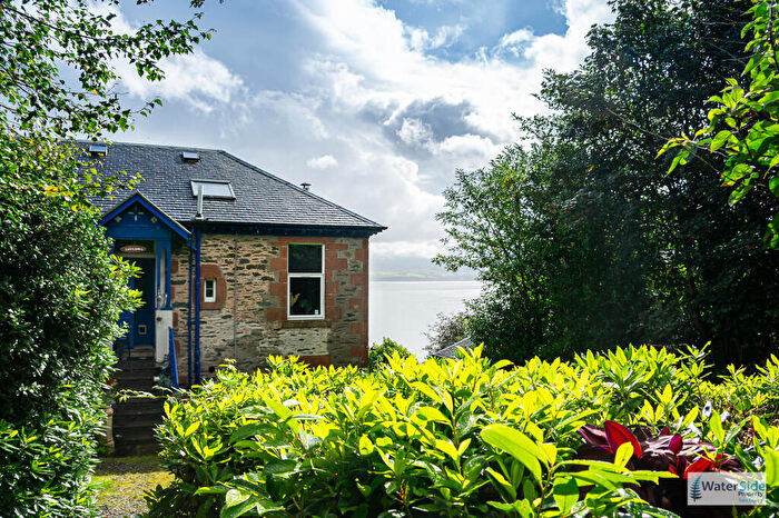 3 Bedroom Flat For Sale In North Campbell Road, Innellan, Argyll And Bute, PA23