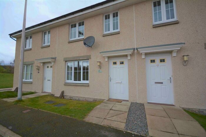 3 Bedroom Semi-Detached House To Rent In Resaurie Gardens, Inverness, Inverness, IV2