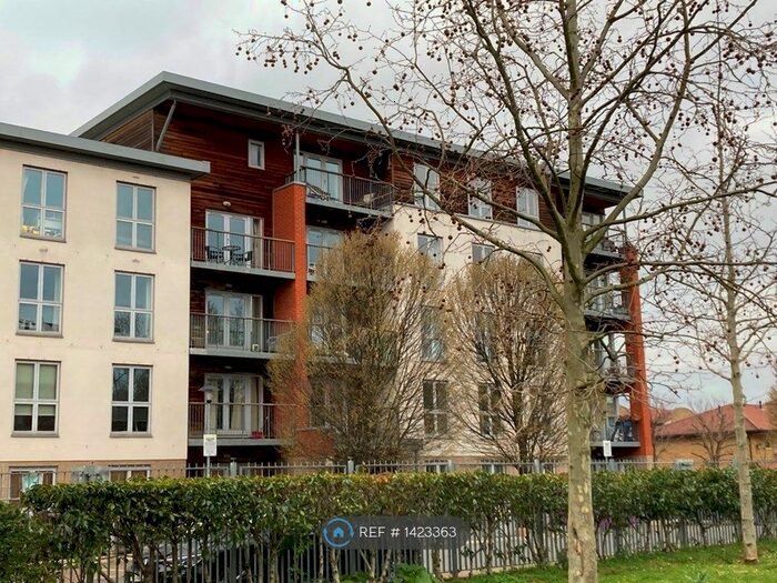 1 Bedroom Flat To Rent In Ashvale Court, London, E3