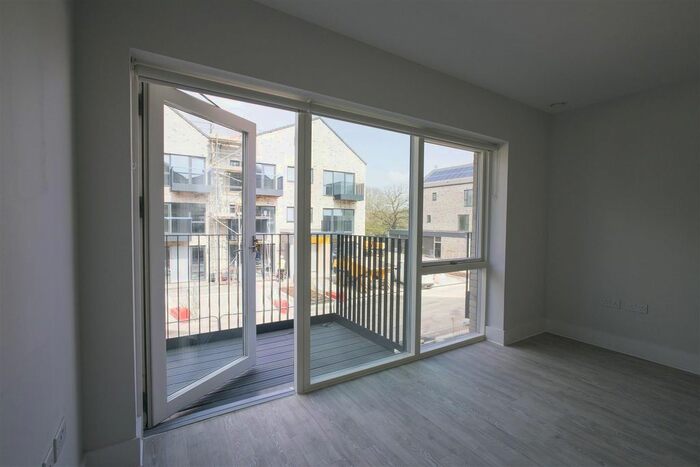 1 Bedroom Flat To Rent In Key Worker Accommodation, Honeysuckle Walk, Southmead, Bristol, BS10