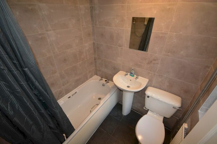 2 Bedroom Terraced House To Rent In Rossington Road, Sneinton, Nottingham, NG2